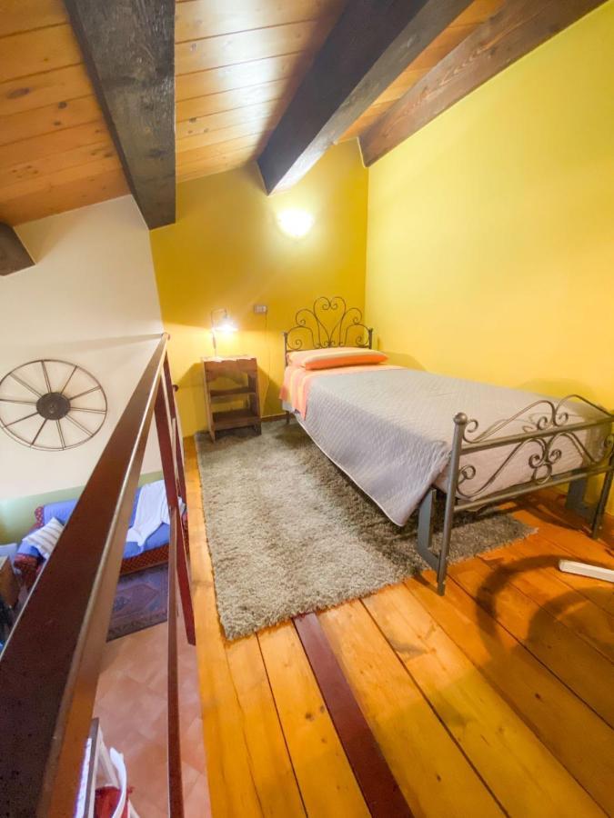 Ca' Tomassino Holiday Apartments Urbino Exterior foto