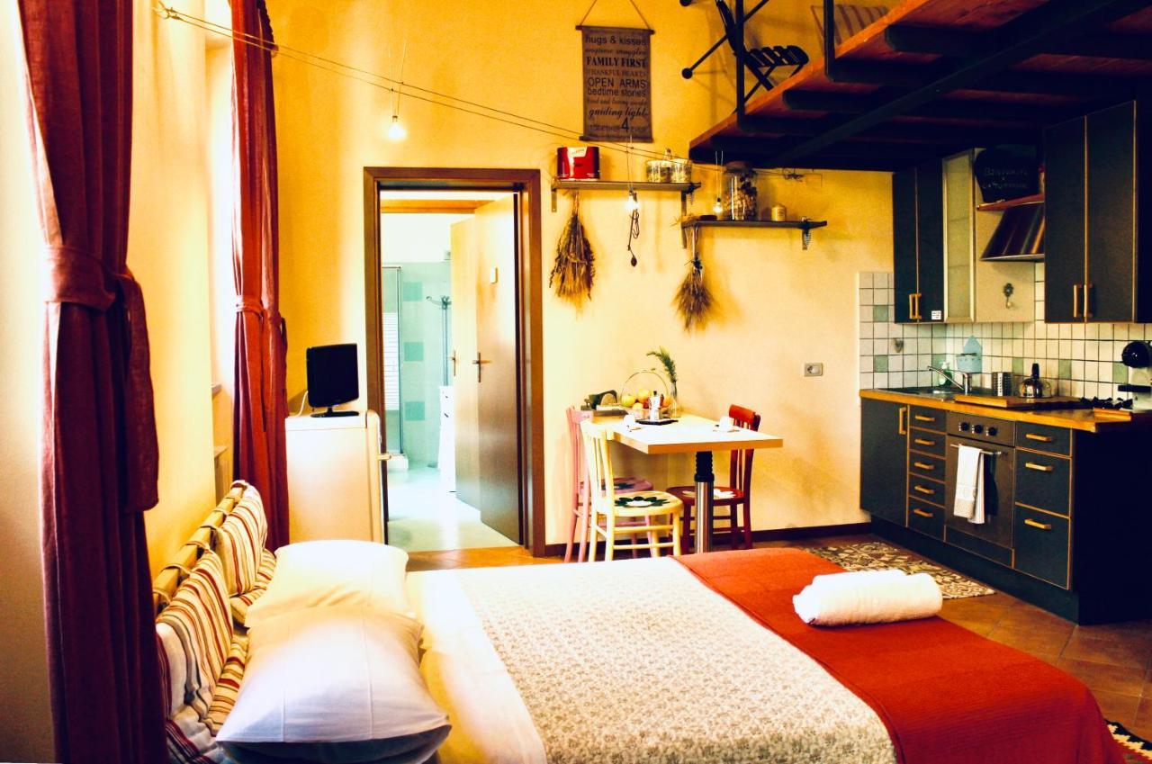 Ca' Tomassino Holiday Apartments Urbino Exterior foto